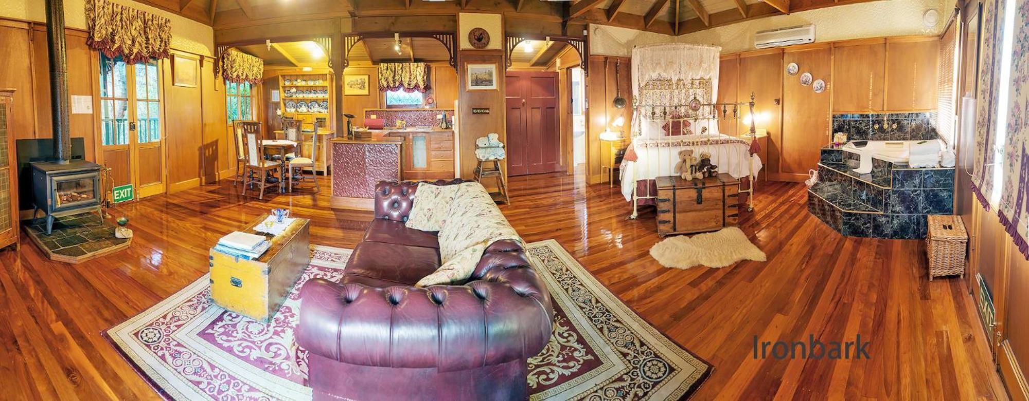 Observatory Cottages Mount Dandenong Room photo