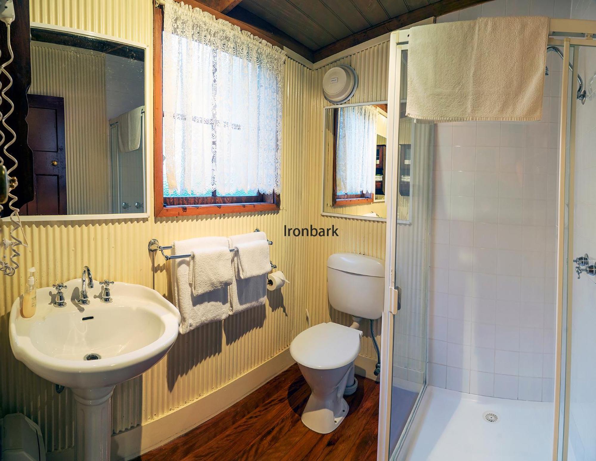 Observatory Cottages Mount Dandenong Room photo